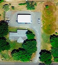 1008 Water St in Cove, OR - Building Photo - Building Photo