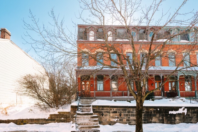 1419 N Franklin St, Unit 1 in Pittsburgh, PA - Building Photo - Building Photo