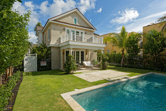 164 Seaspray Ave in Palm Beach, FL - Building Photo - Building Photo