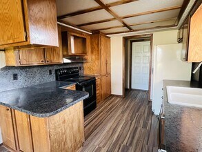 2109 Tracys Terrace in Edmond, OK - Foto de edificio - Building Photo