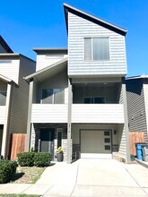 3716 Nicholson Rd in Vancouver, WA - Building Photo - Building Photo