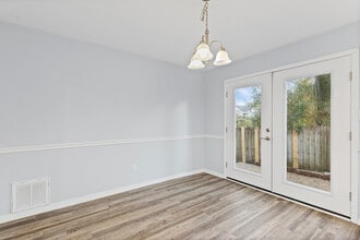 5907 Windham Ct in Mobile, AL - Building Photo - Building Photo