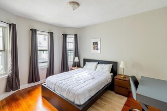 17 Cawfield St in Boston, MA - Foto de edificio - Building Photo