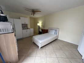 8200 Coral Way, Unit Studio Apartments