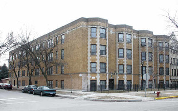 4899 N Hermitage Ave in Chicago, IL - Foto de edificio - Building Photo