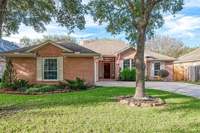property at 3118 Watercastle Ct