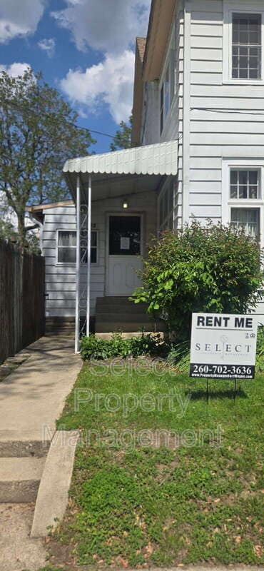 912 Loree St in Fort Wayne, IN - Building Photo - Building Photo