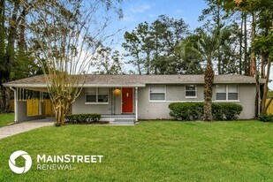 6653 Almond Ave in Jacksonville, FL - Building Photo