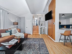 676 Treeside Dr, Unit SI ID1496089P in Akron, OH - Building Photo - Building Photo