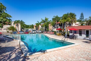 Marbella Park in Orlando, FL - Building Photo