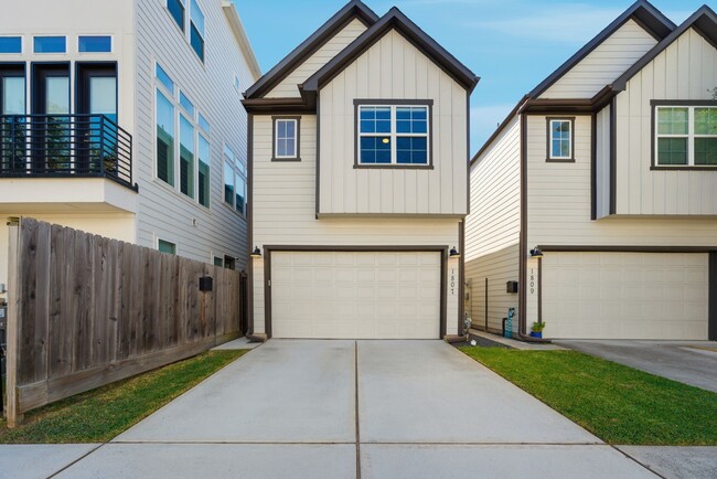 property at 1807 Bingham St