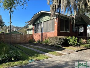 631 E 40th St in Savannah, GA - Foto de edificio - Building Photo