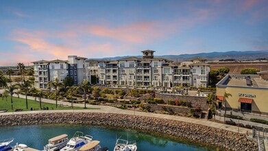 2262 Martinique Ln in Oxnard, CA - Building Photo - Building Photo