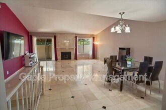 26136 Rainbow Glen Dr in Santa Clarita, CA - Building Photo - Building Photo