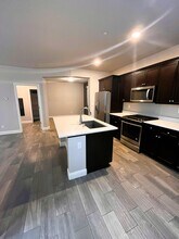 6212 E Sydney Dr in Fresno, CA - Building Photo - Building Photo