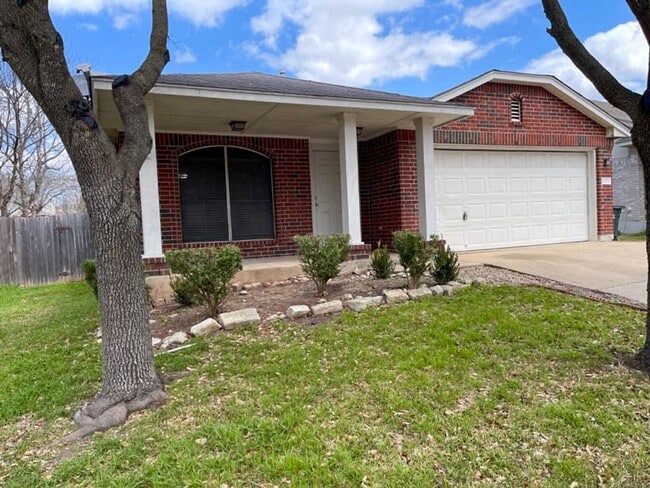 1004 Stacia's Way in Pflugerville, TX - Building Photo - Building Photo