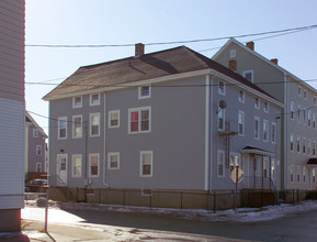 454 3rd St in Fall River, MA - Building Photo - Building Photo