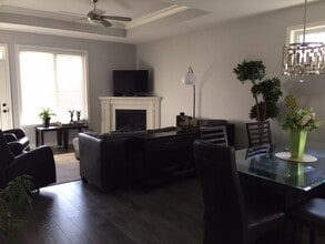 229 Meadowlark Ln in Sarnia, ON - Building Photo - Building Photo