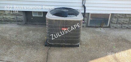 622 Ravenswood Dr in Evansville, IN - Building Photo - Building Photo