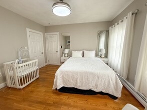273 Dorchester St, Unit 1 in Boston, MA - Building Photo - Building Photo