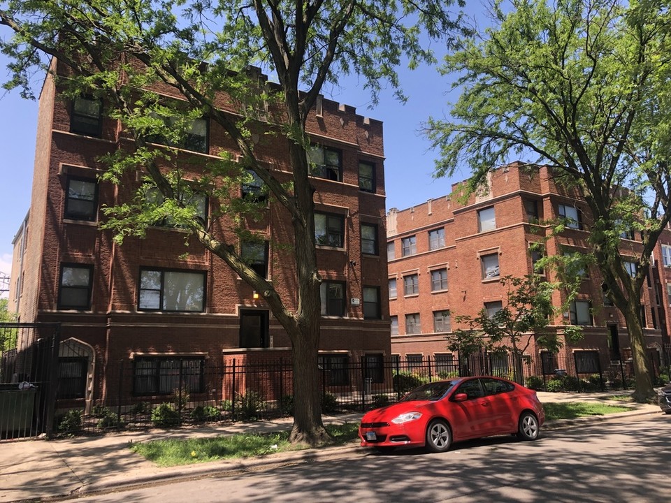 7844 S Ellis Ave in Chicago, IL - Building Photo