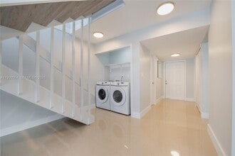 7424 SW 106th Pl in Miami, FL - Building Photo - Building Photo