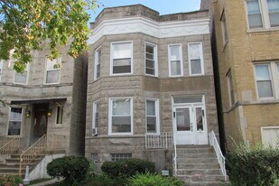 57 Chicago Ave in Oak Park, IL - Building Photo
