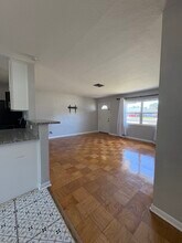 611 E Edgewood Dr in Lakeland, FL - Building Photo - Building Photo