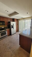 54673 Oak-Hill in La Quinta, CA - Foto de edificio - Building Photo