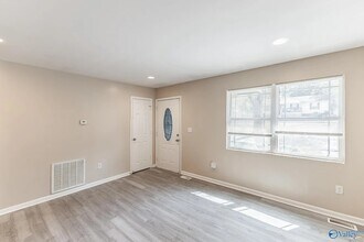 3207 Delia Ln NW in Huntsville, AL - Building Photo - Building Photo