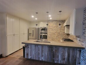 24369 Bingham Creek Rd in Leander, TX - Building Photo - Building Photo
