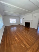 400 W 10th St in Tracy, CA - Building Photo - Building Photo