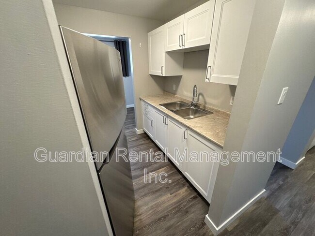 117 Centennial Dr in Schreiber, ON - Building Photo - Building Photo