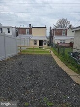 160 Ridge Rd in Linwood, PA - Building Photo - Building Photo