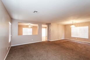 9560 W Diablo Dr in Las Vegas, NV - Building Photo - Building Photo