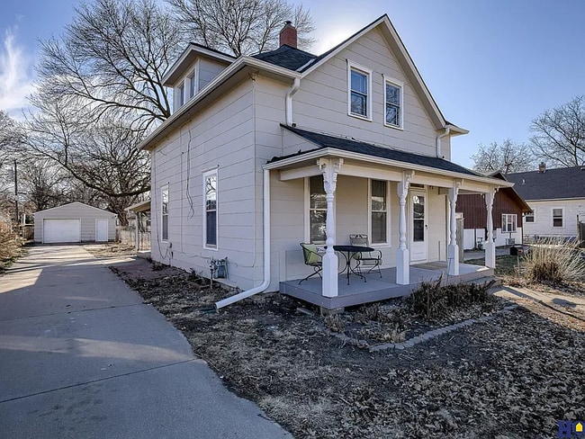 825 C St in Lincoln, NE - Foto de edificio - Building Photo