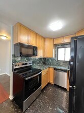 2903 W Berwyn Ave in Chicago, IL - Building Photo - Building Photo