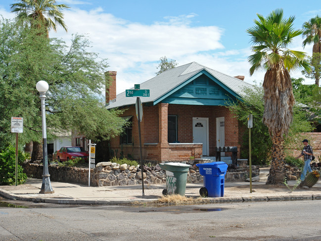 4-Units on 2nd St in Tucson, AZ - Building Photo - Building Photo