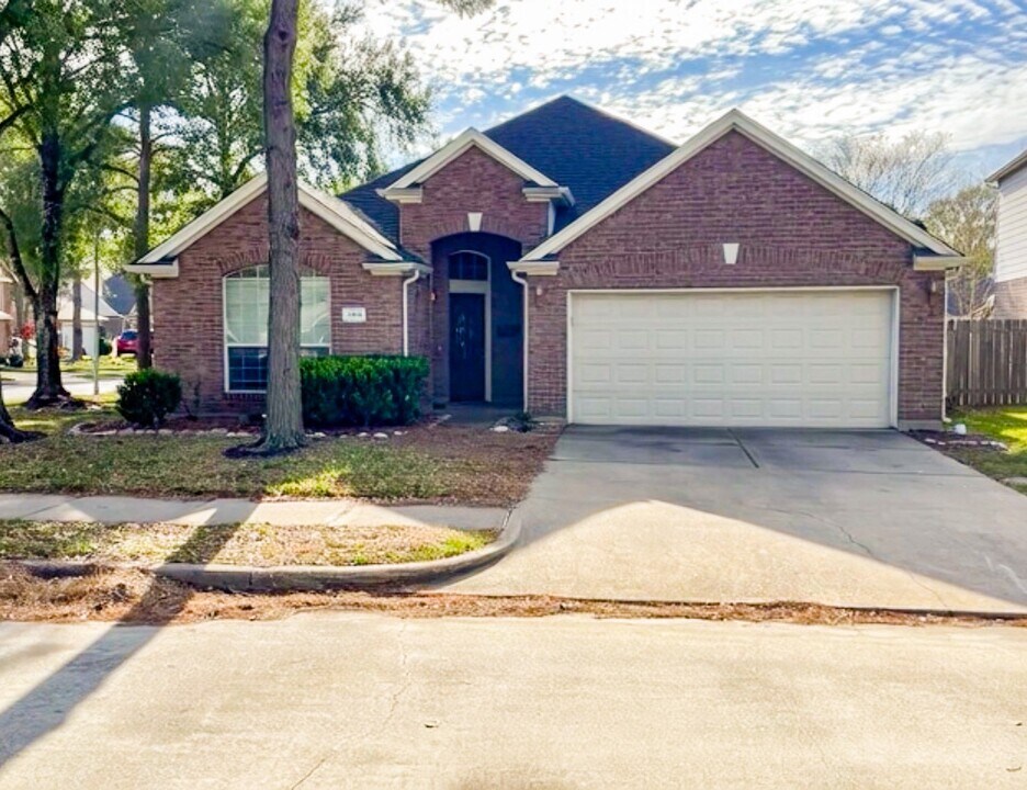 4914 Surrey Park Cir in Katy, TX - Building Photo