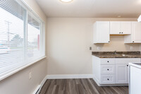 Sumner Park Apartments in Sumner, WA - Building Photo - Interior Photo