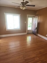 2734 Virginia St in Sioux City, IA - Building Photo - Building Photo