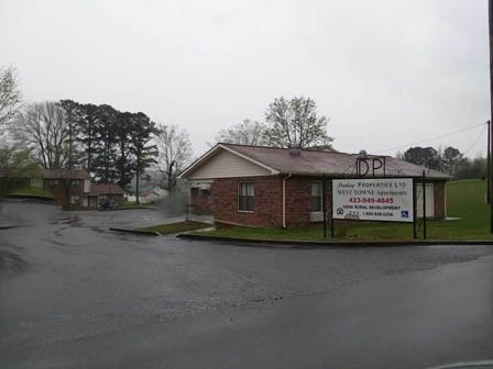 West Towne Apartments in Dunlap, TN - Building Photo