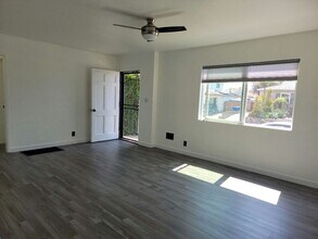 6570 Zena Dr in San Diego, CA - Building Photo - Building Photo