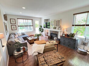 34 Parrell Ave in Lake Forest, CA - Building Photo - Building Photo