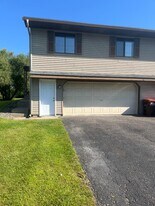 2449 Gall Ave in St. Paul, MN - Building Photo