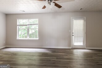 2041 Gates Ct in Mcdonough, GA - Building Photo - Building Photo