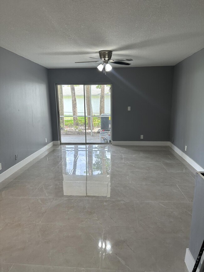 property at 5720 Rock Island Rd
