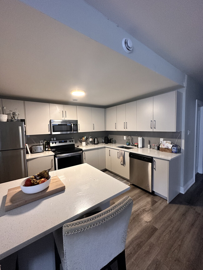 33 Heney St in Ottawa, ON - Building Photo - Building Photo
