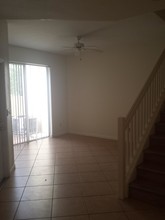 6549 Diamond Springs Terrace-Unit -2002 in West Palm Beach, FL - Building Photo - Building Photo