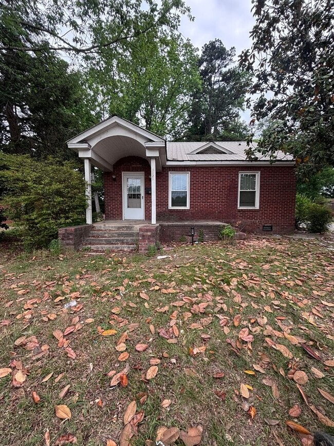 property at 3829 N Sharon Amity Rd